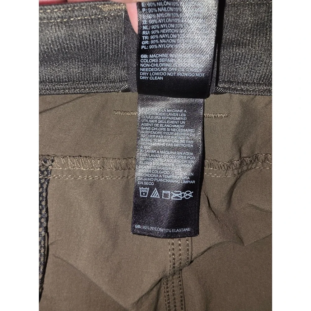 The North Face Mens Paramount Peak II Convertible Hiking Pants Olive Green 34
